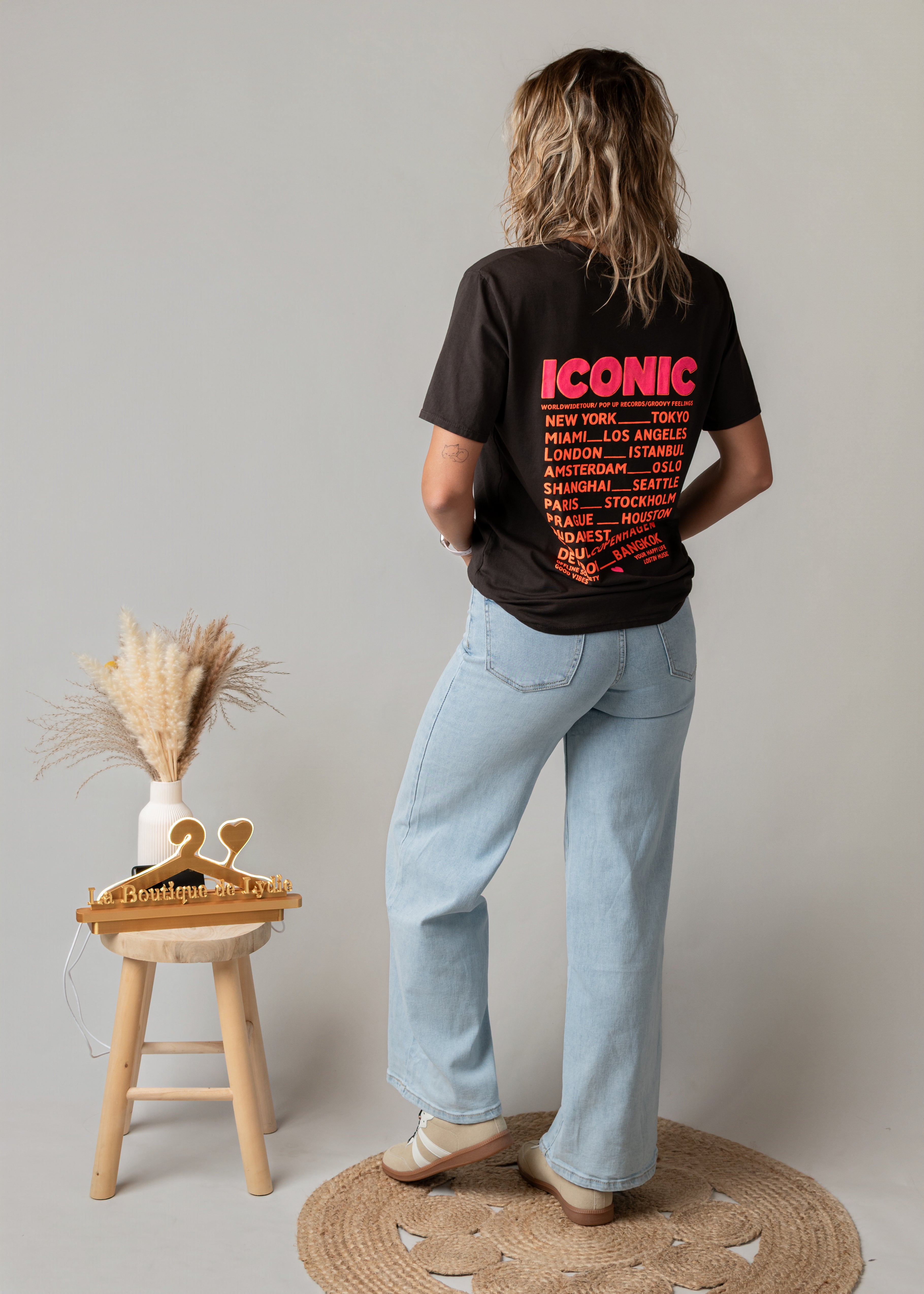 T-shirt chocolat Iconic