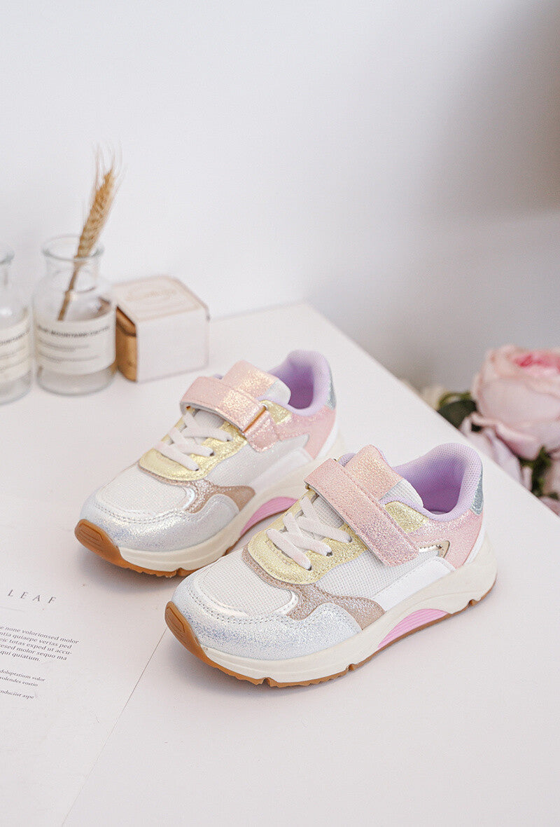 Baskets coloré brillante 