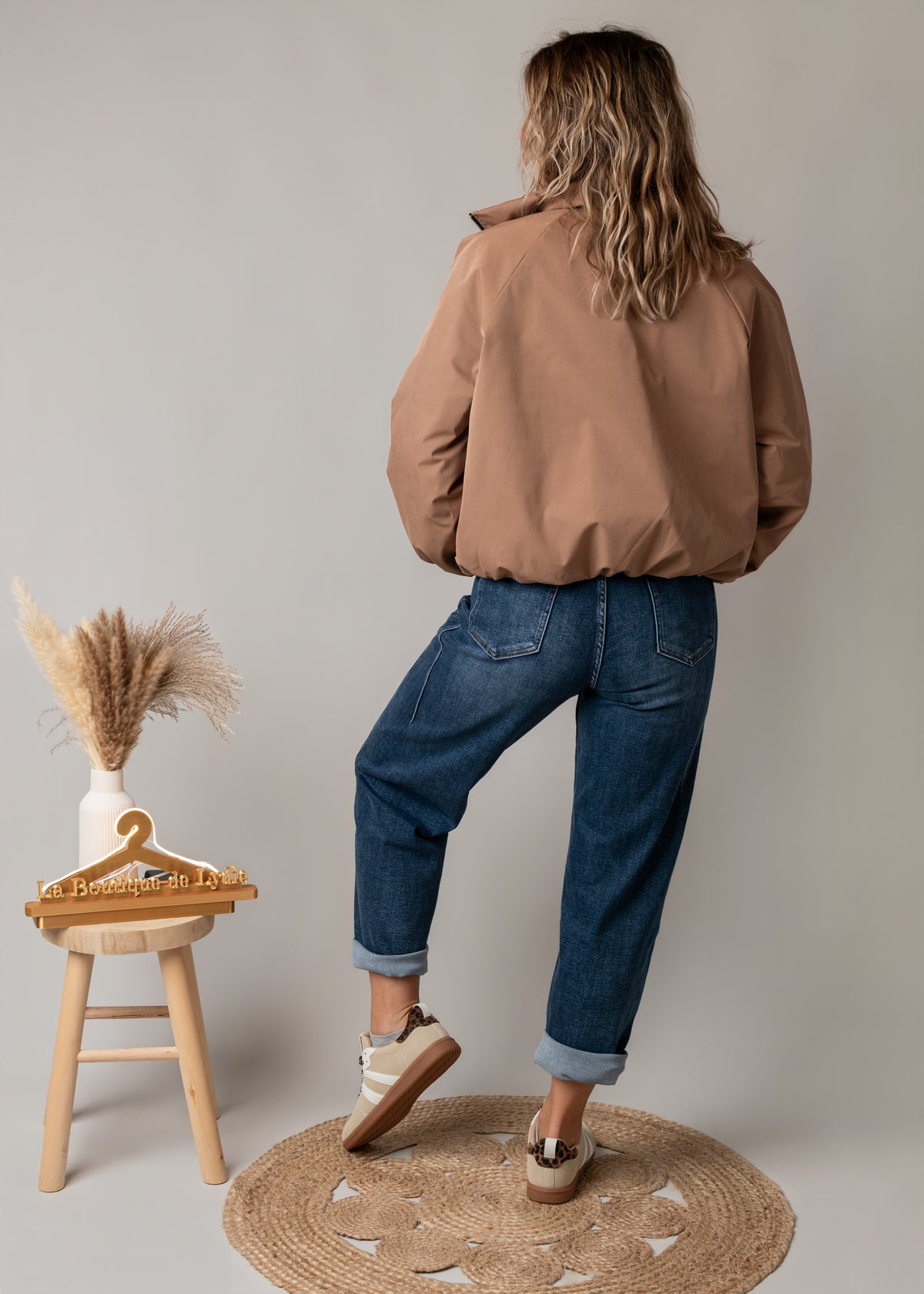 Blouson bombers court oversize Camel
