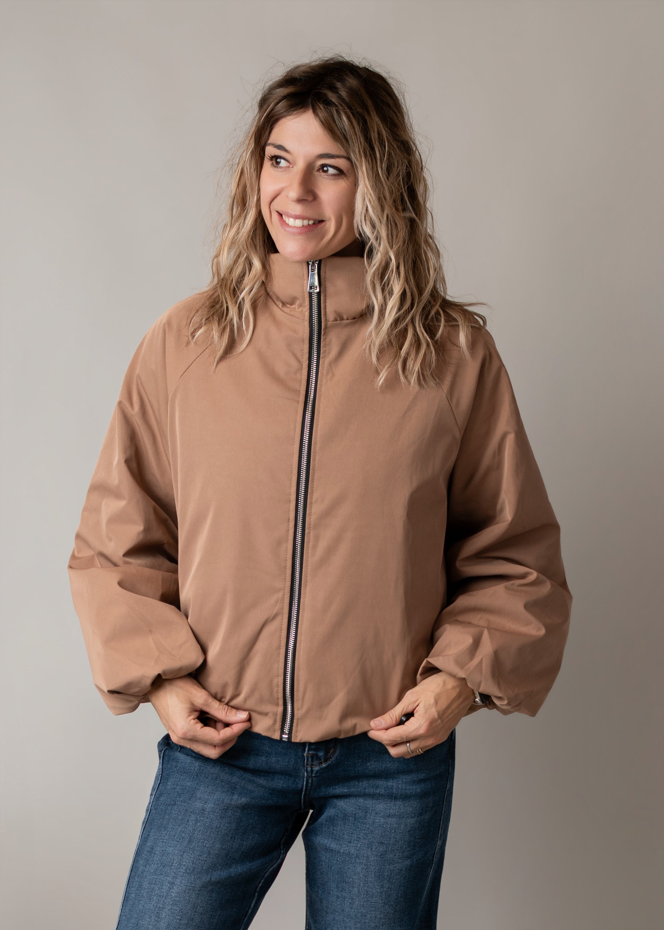 Blouson bombers court oversize Camel