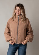 Blouson bombers court oversize Camel