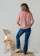 Blouse à carreaux et cœurs rouge