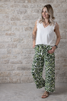 Blouse blanche, col V avec dentelle&nbsp;