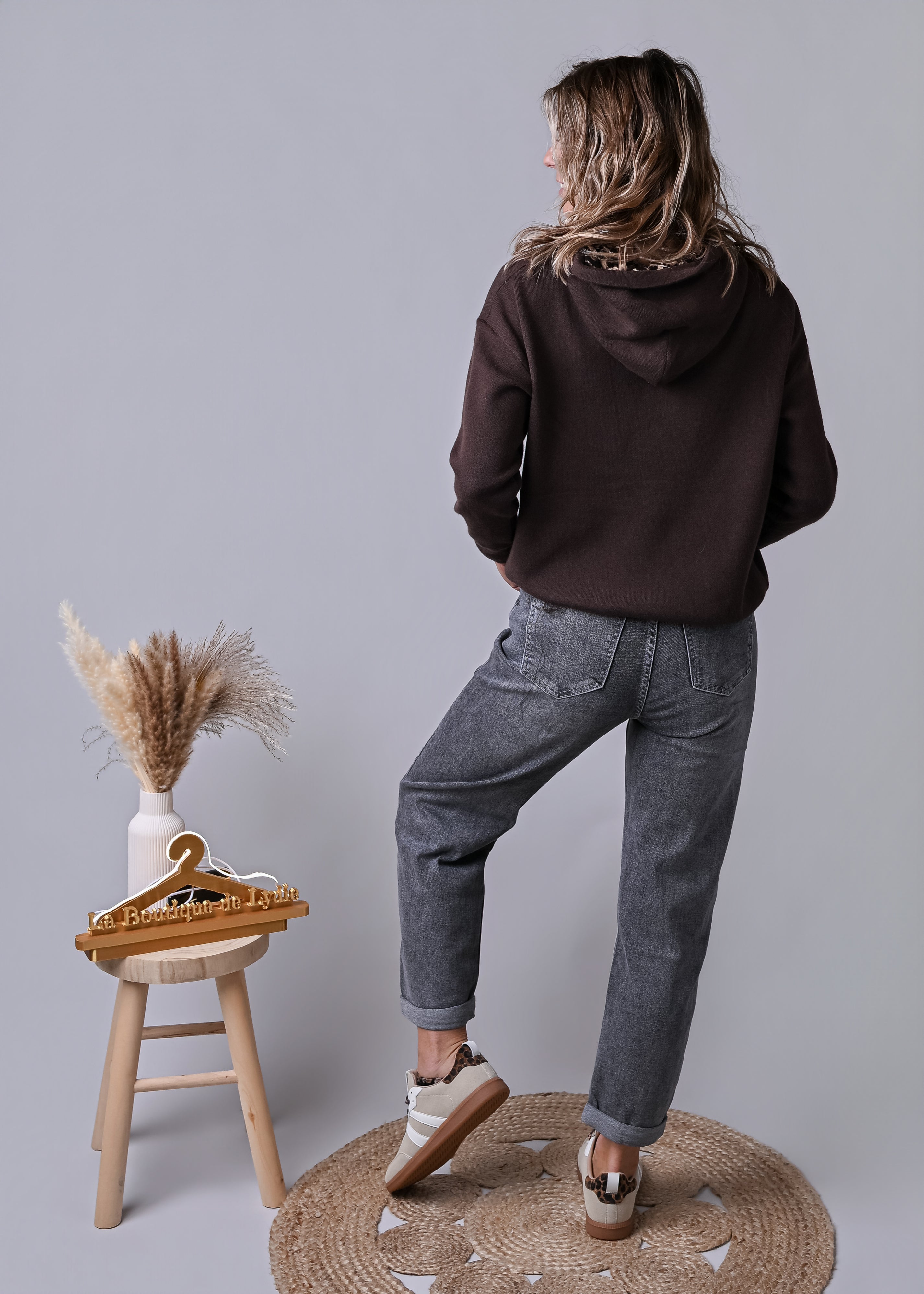 Jean barrel fit gris délavé