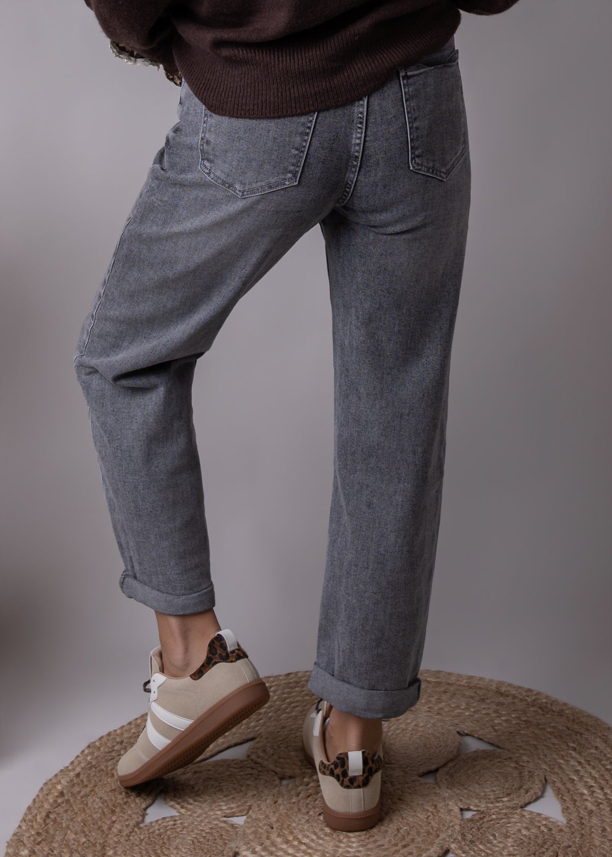Jean barrel fit gris clair délavé la Boutique de Lydie