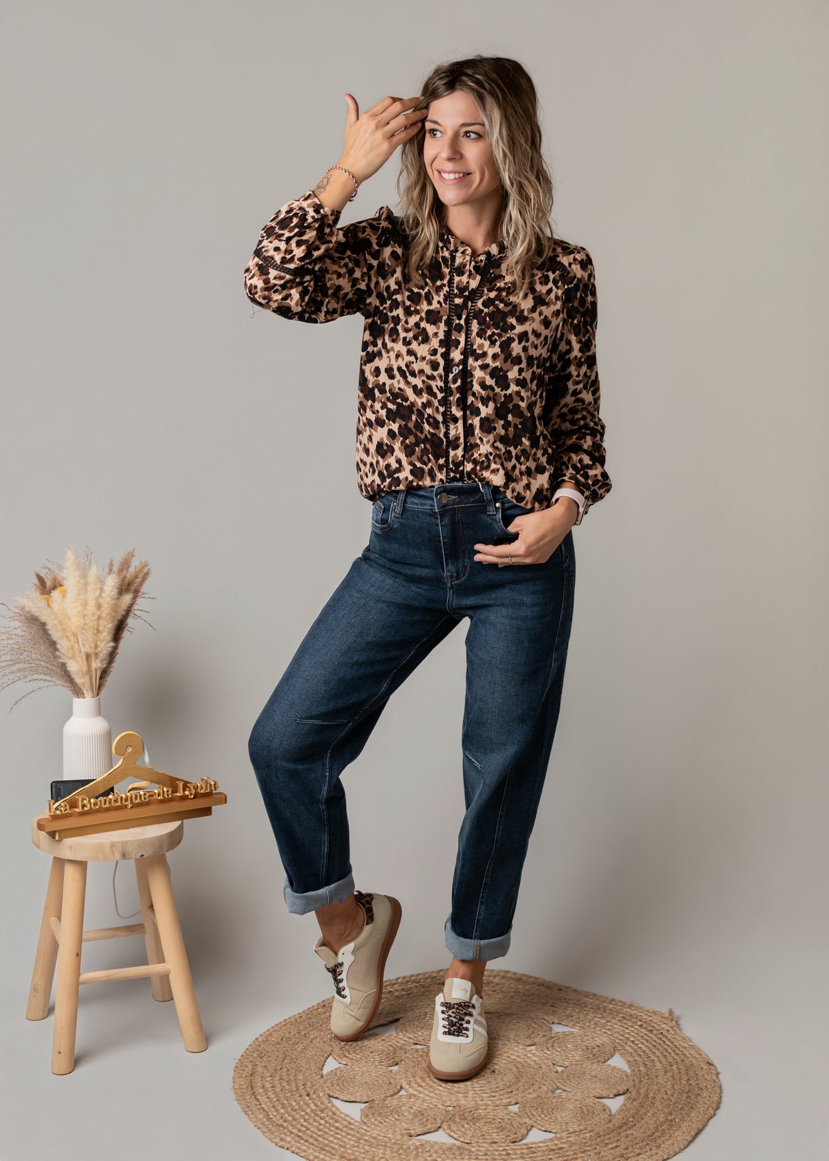 Blouse fluide léopard détails ajourés 