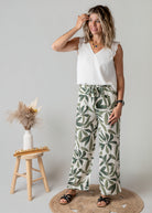 Pantalon Fluide Tropical Kaki & Écru la boutique de lydie