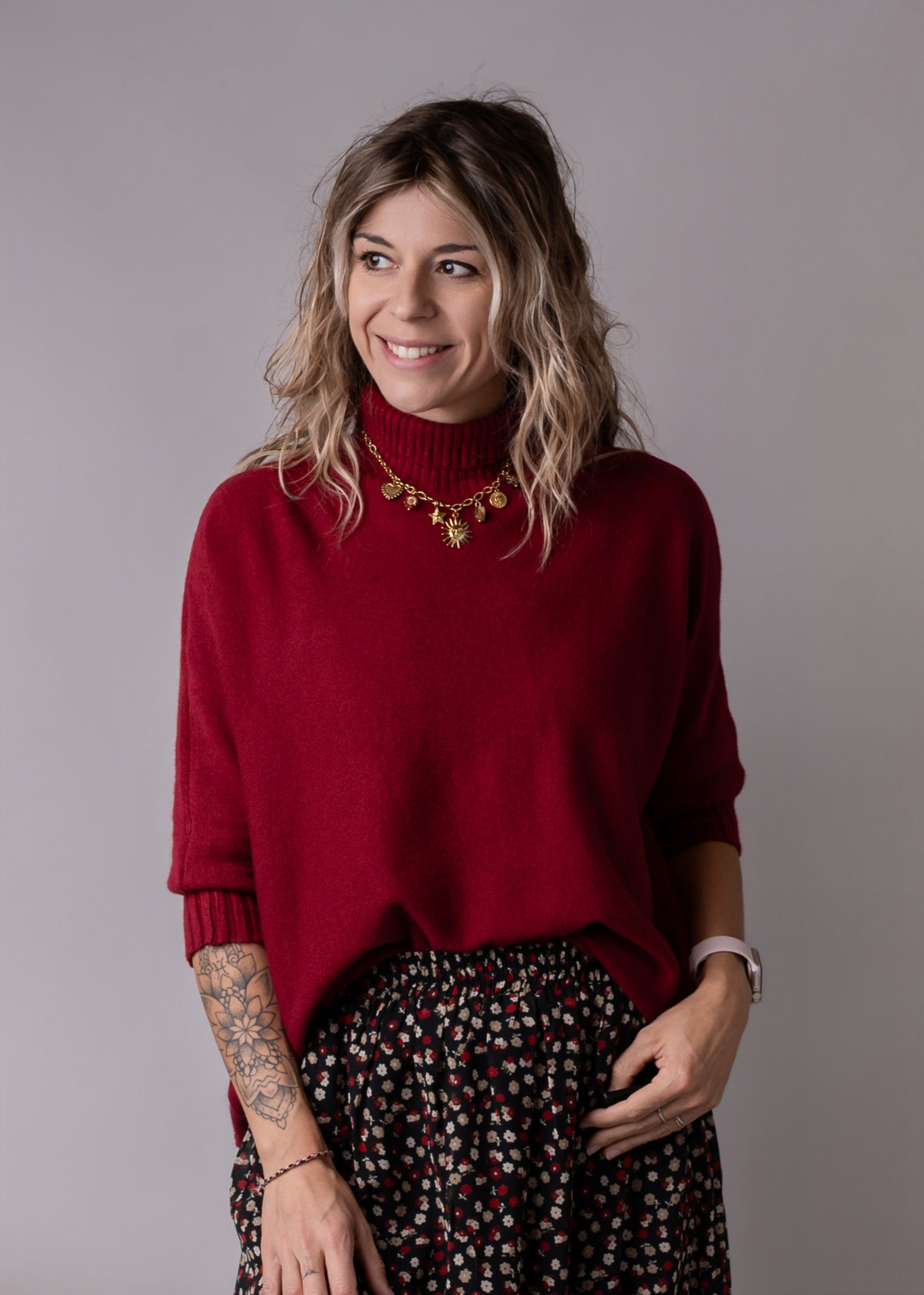 Pull col roulé en maille douce bordeaux boutique de Lydie 