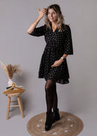 Robe courte noire motifs dorés la boutique de lydie