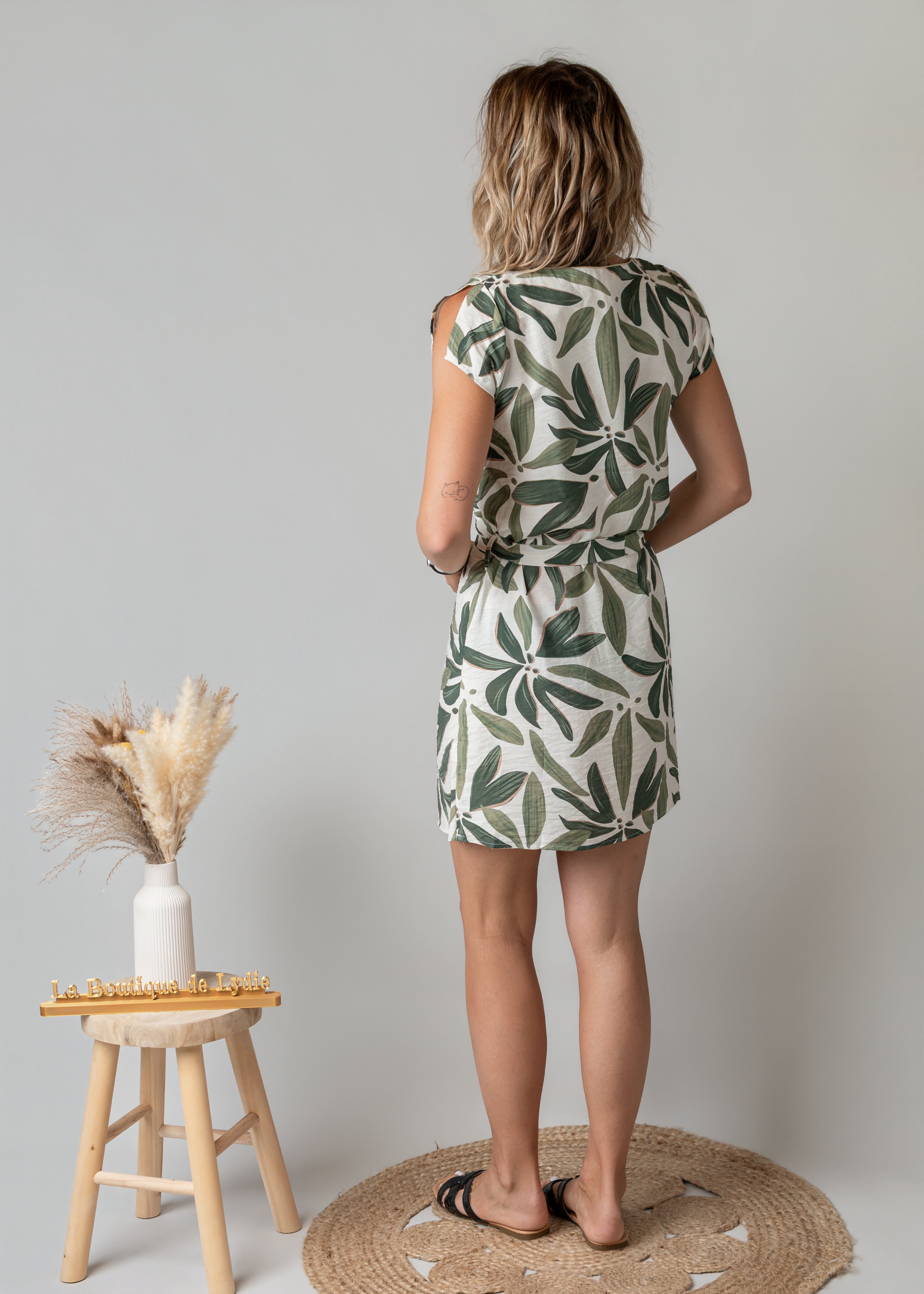Robe Courte Tropicale Verte & Écrue 