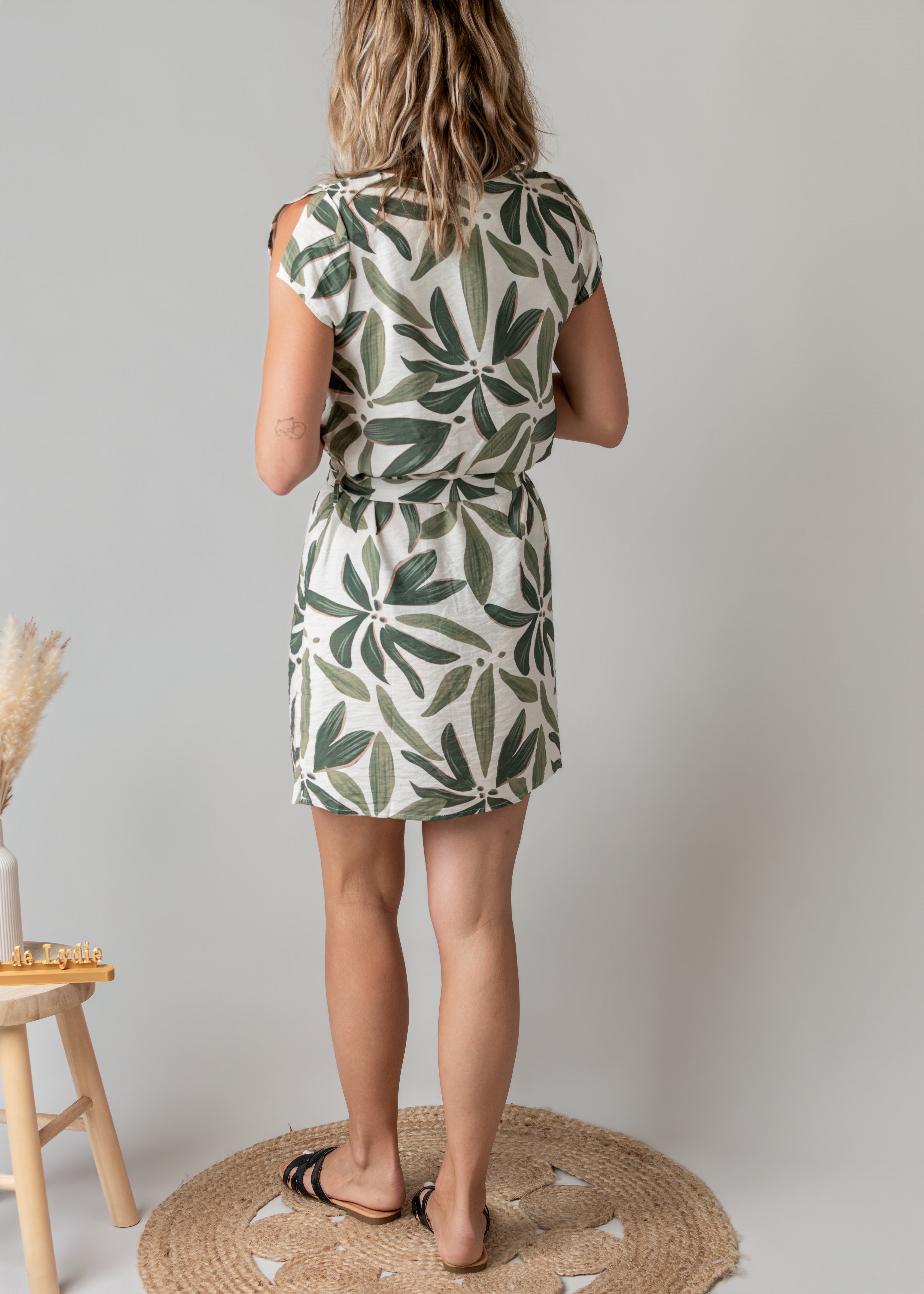 Robe Courte Tropicale Verte & Écrue 