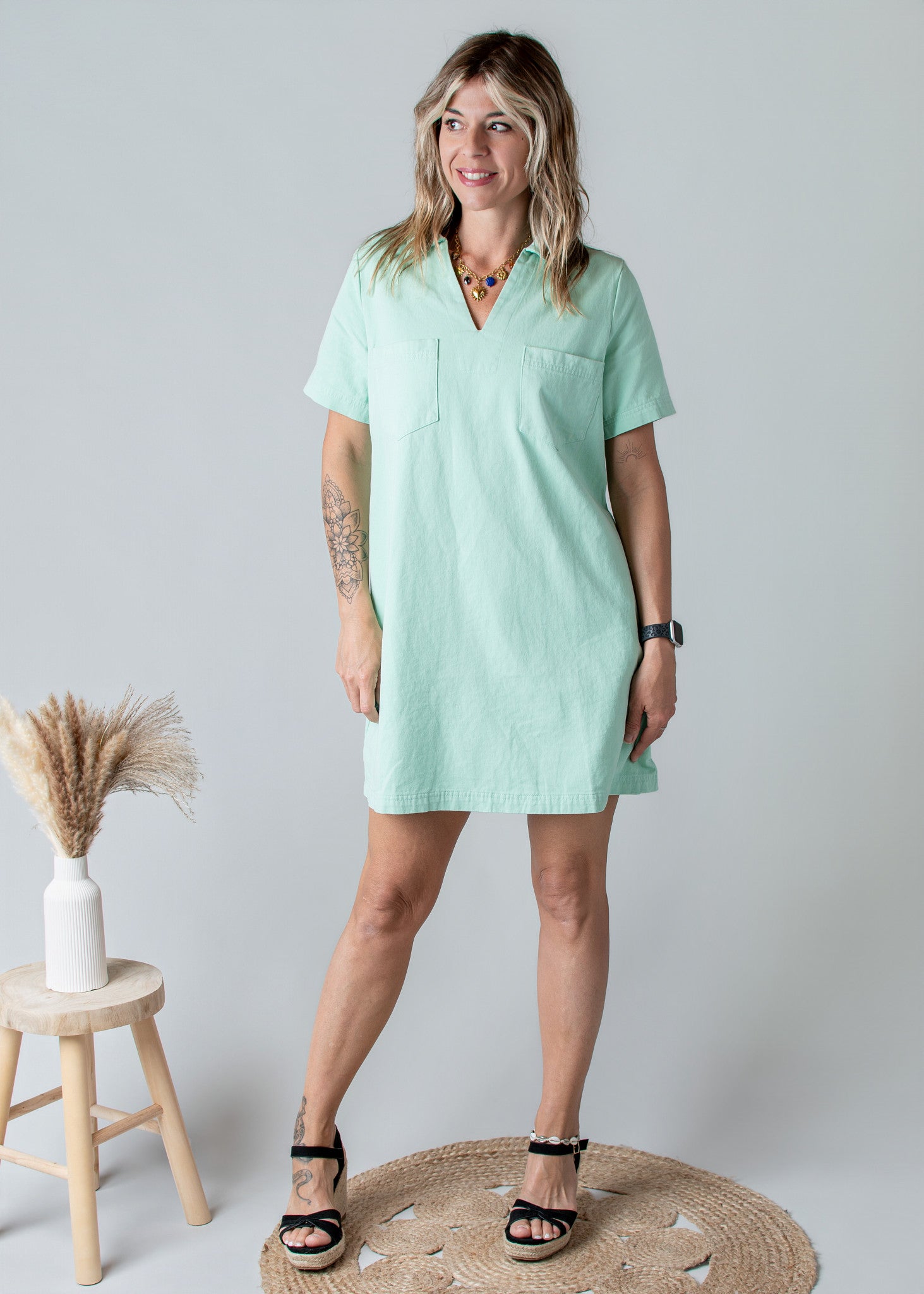 Robe Droite Coton Vert d'Eau Col V Style Denim  la Boutique de Lydie 