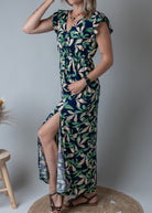 Robe longue fleurie vert et marine