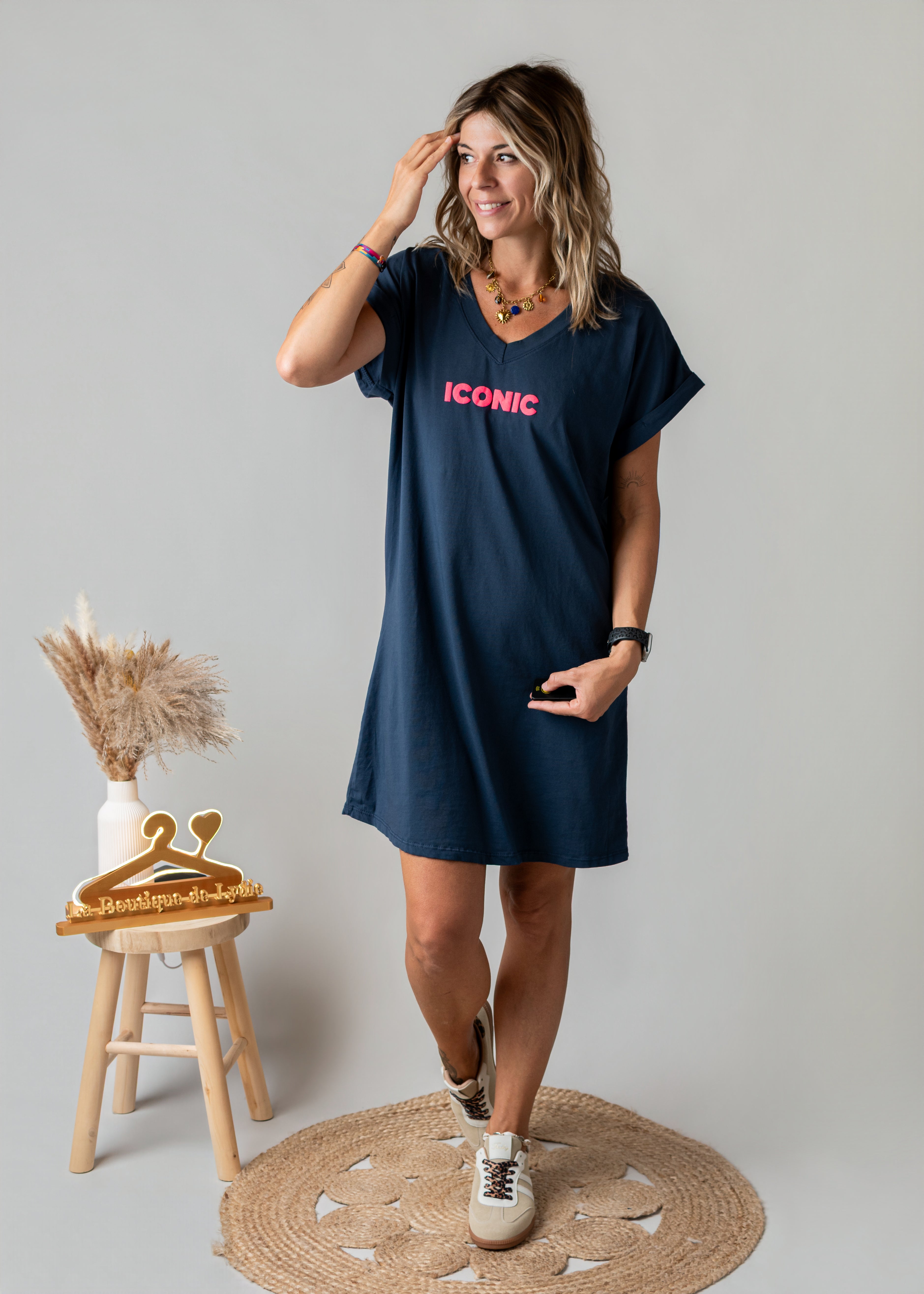 Robe courte t-shirt marine Iconic