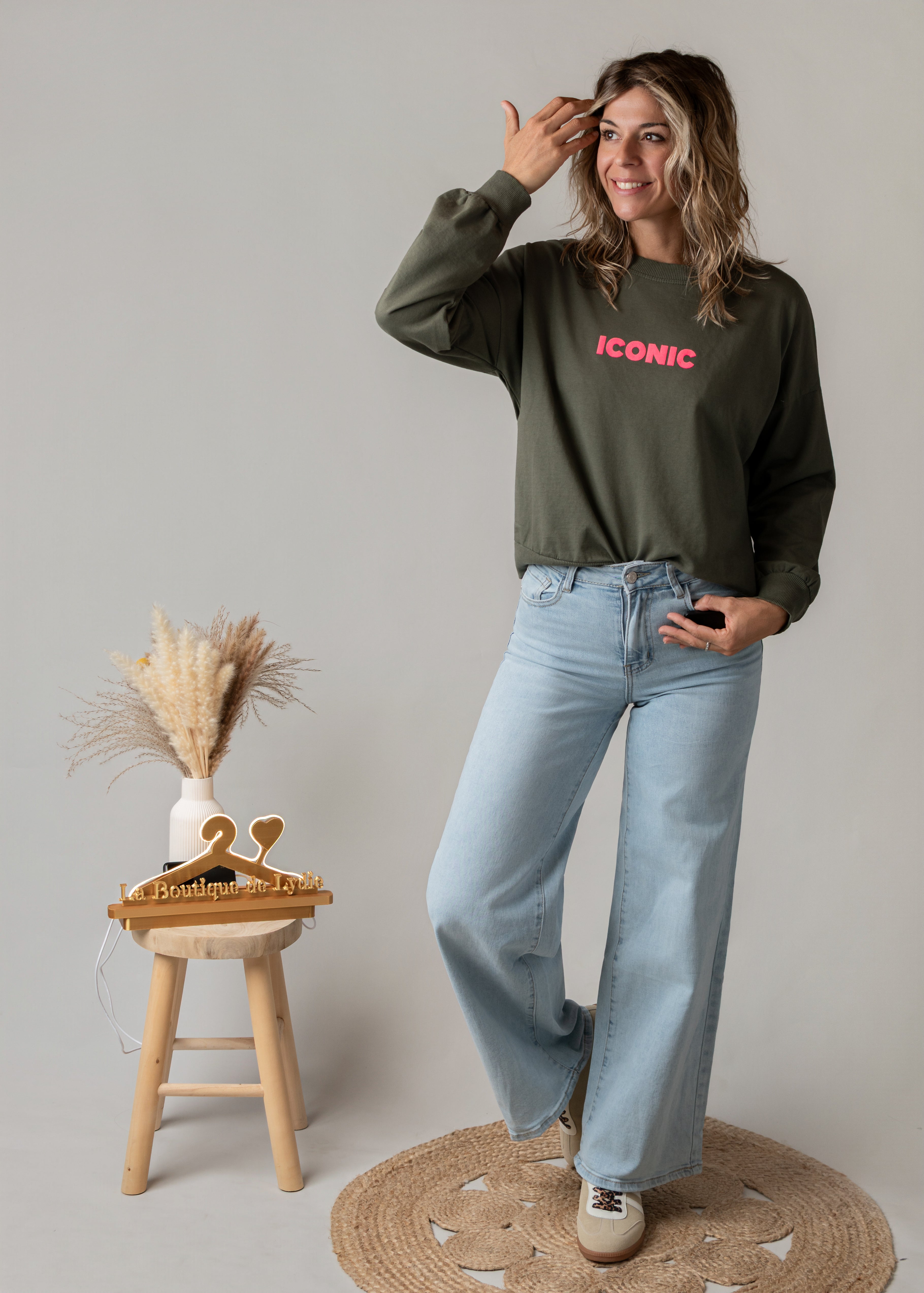Sweat fin kaki Iconic