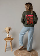 Sweat fin kaki Iconic