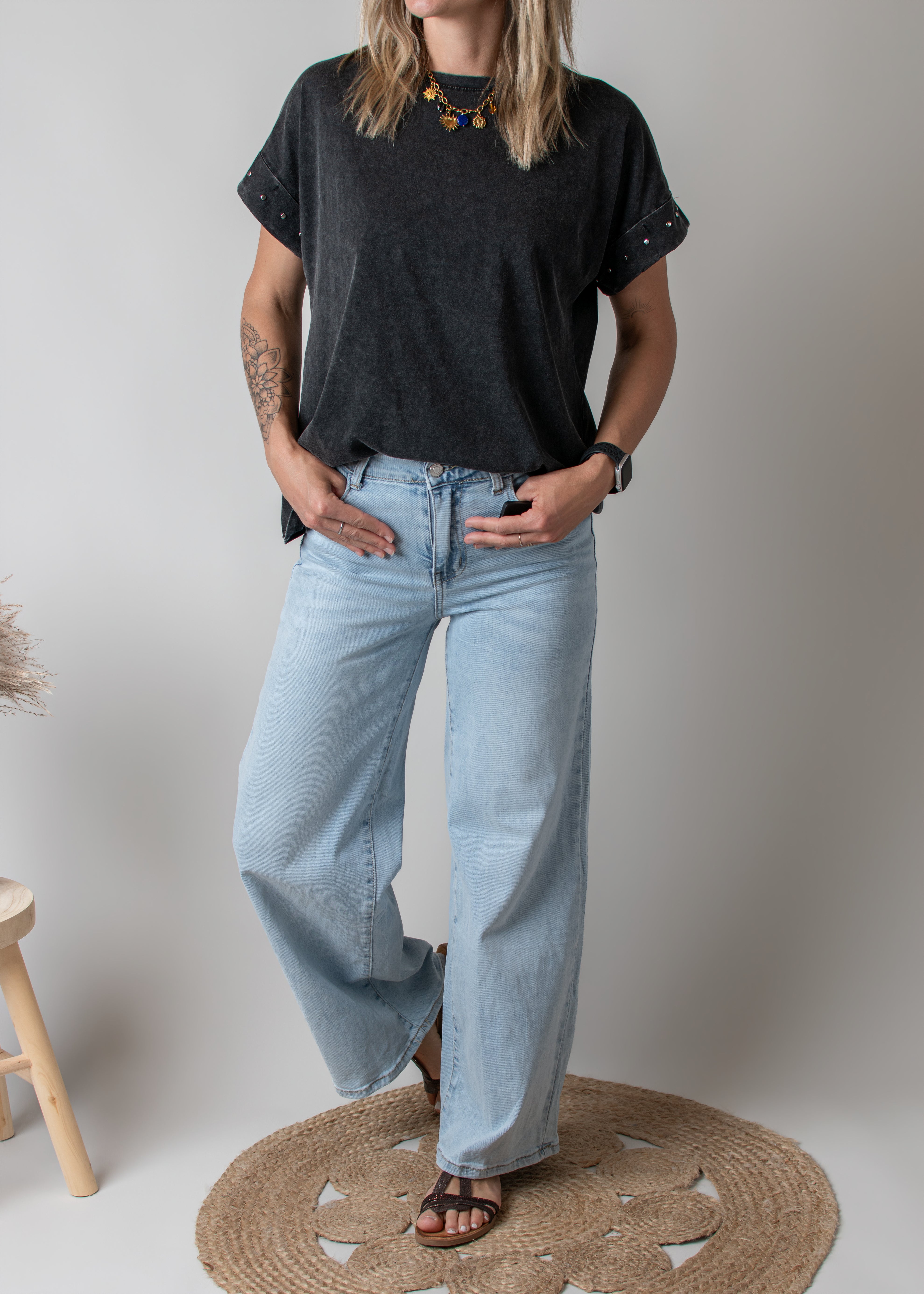 T-shirt Noir Délavé à Clous femme