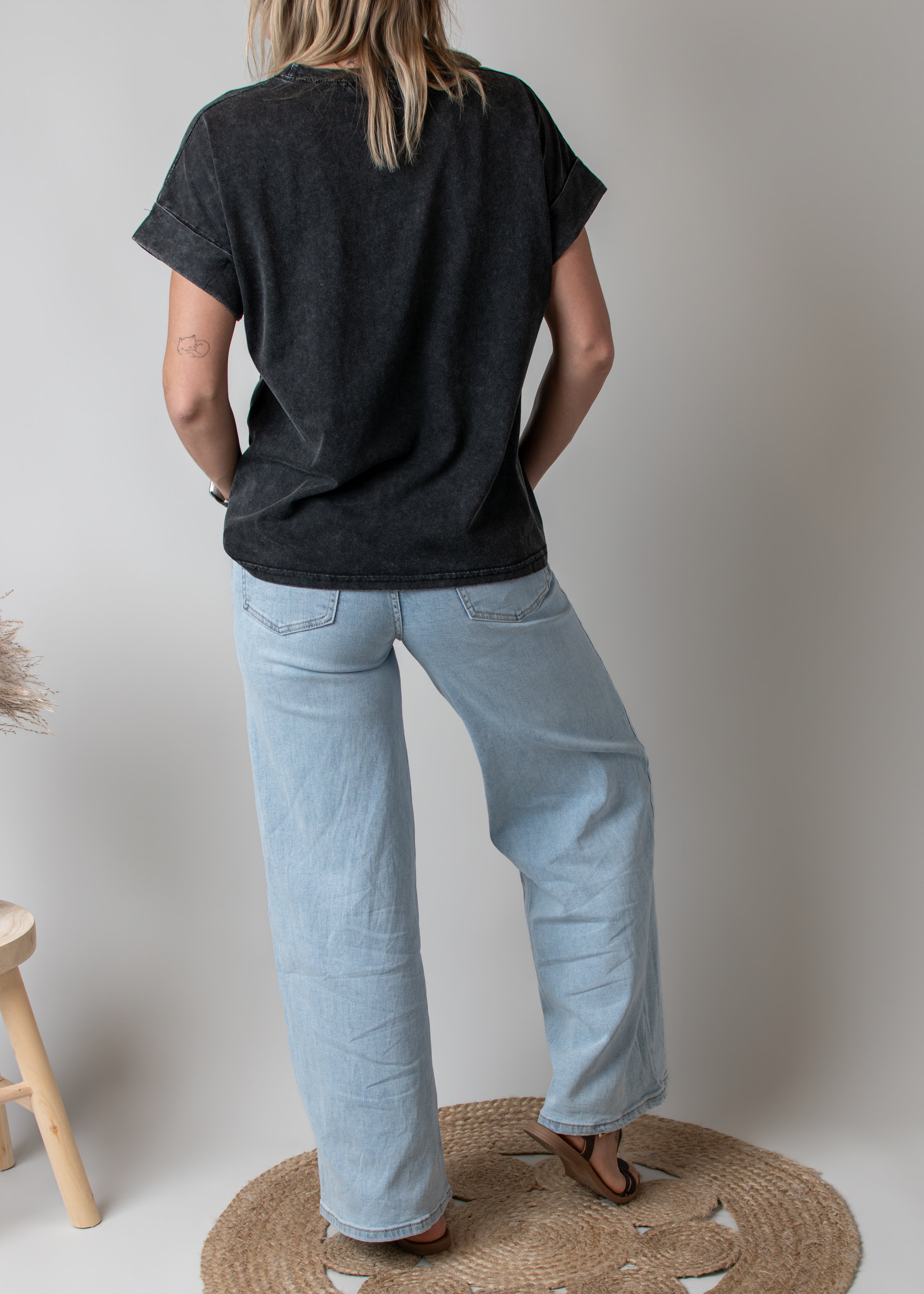 T-shirt Noir Délavé à Clous femme