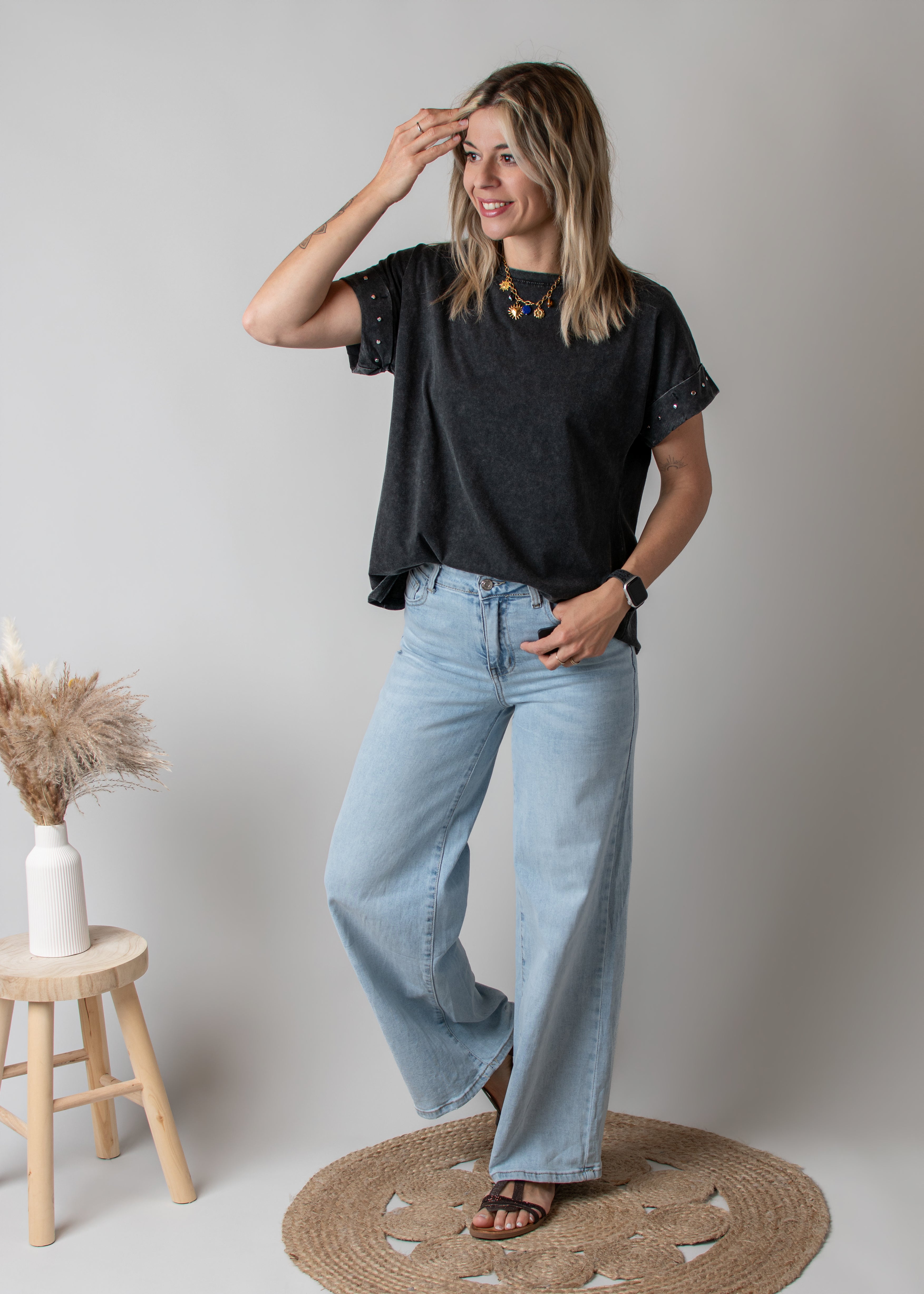 T-shirt Noir Délavé à Clous femme