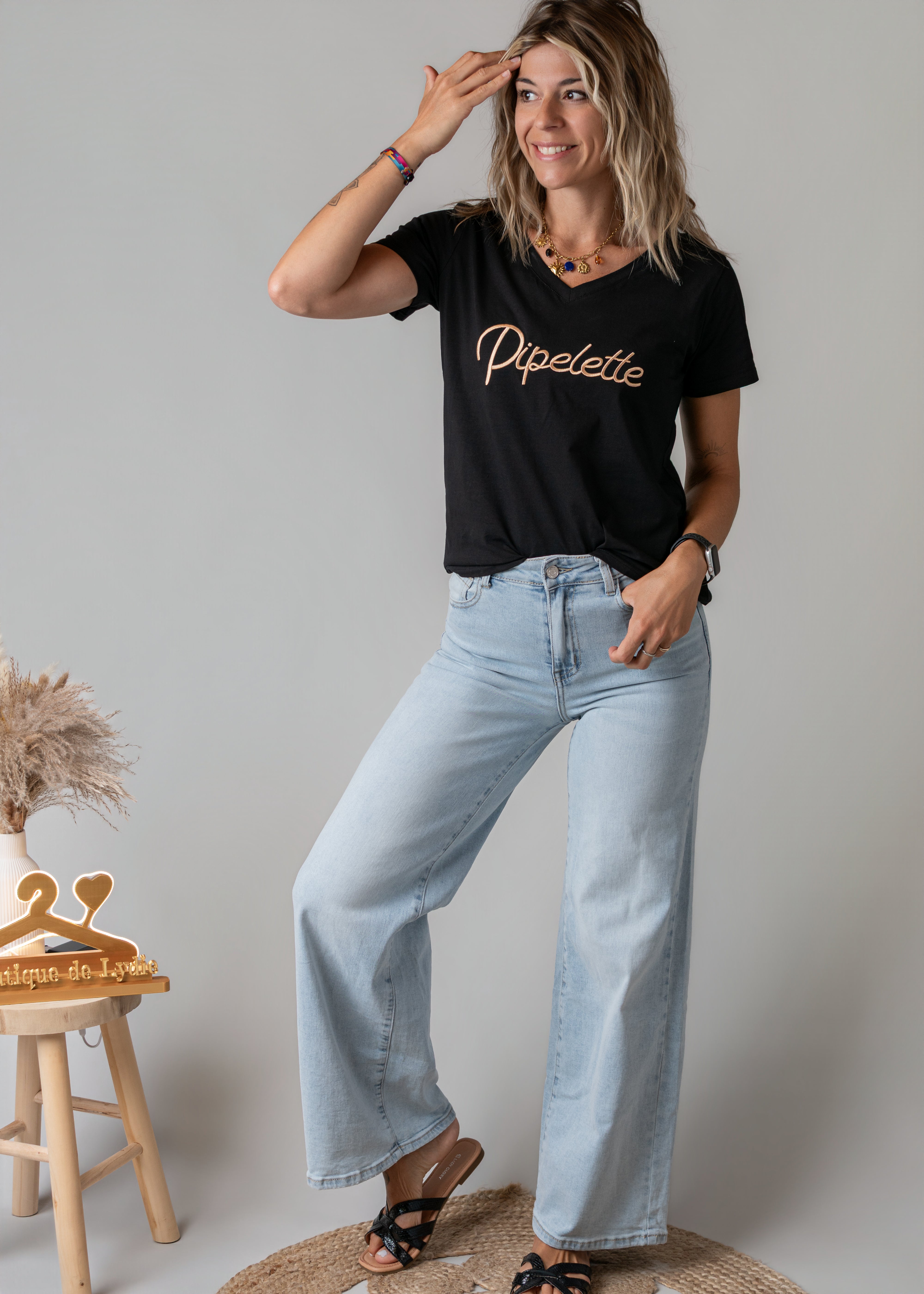 T-shirt noir brodé Pipelette doré