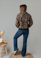 Veste zippée bouclée léopard