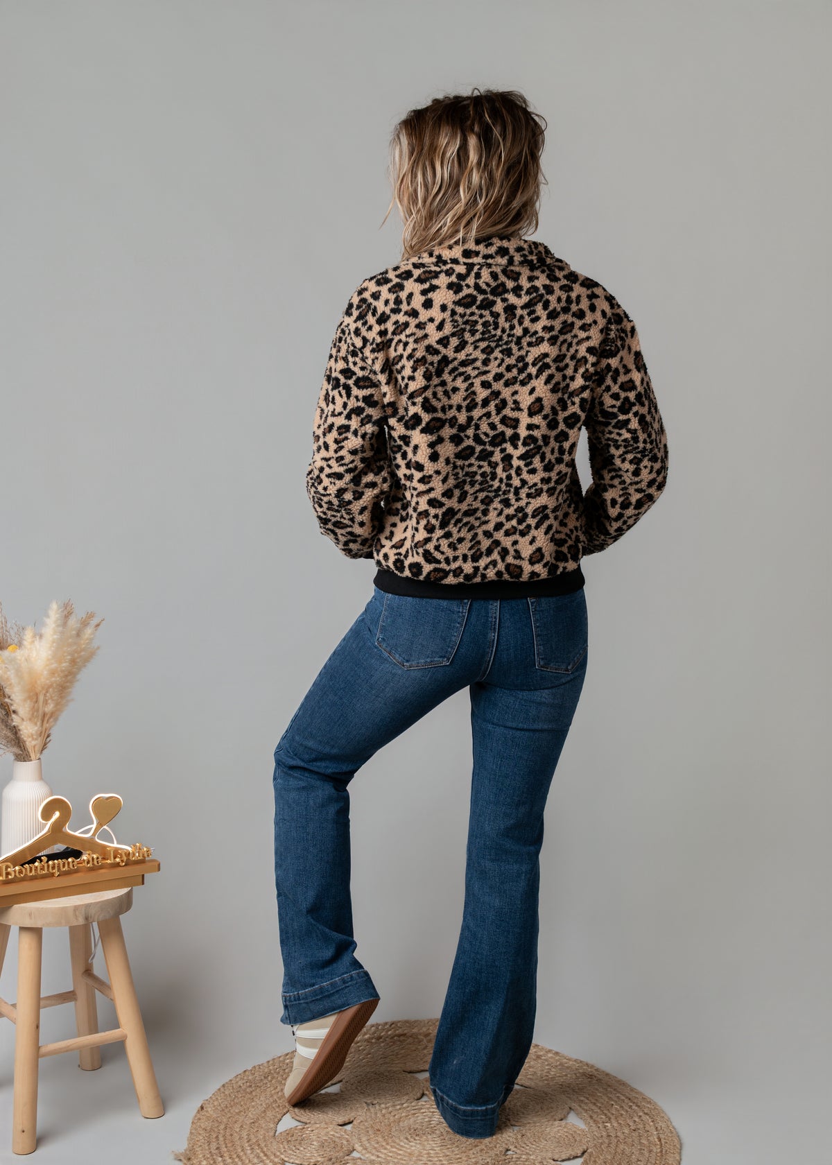 Veste zippée bouclée léopard