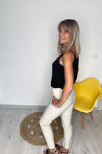 Charger l&#39;image dans la galerie, Pantalon tailleur 7/8, beige
