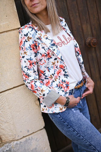 Blazer blanc motif fleuri rouge la boutique de lydie 